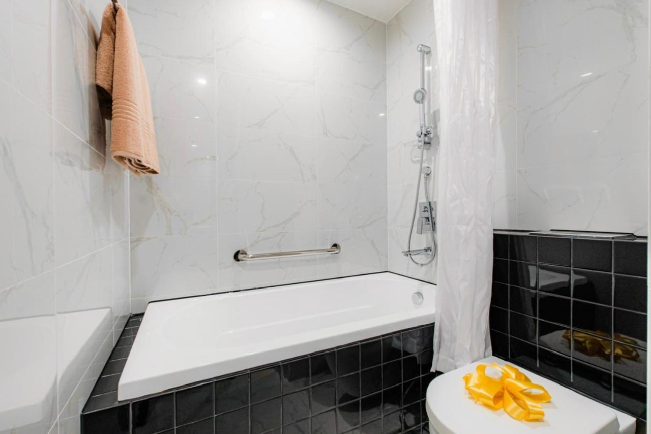 Zenity Luxury Apartment In District 1 Since 2024 Cidade de Ho Chi Minh Exterior foto
